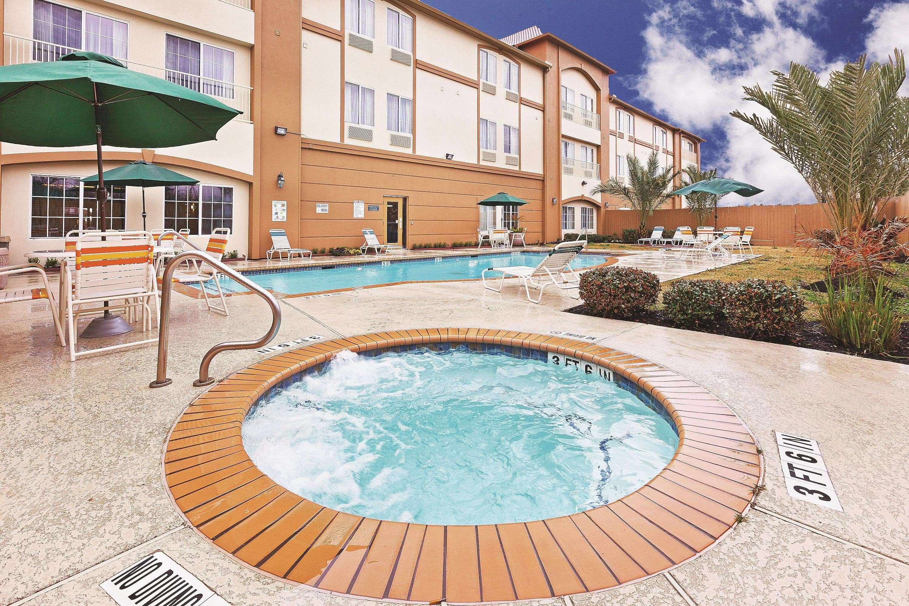 Готель La Quinta By Wyndham Houston Hobby Airport Екстер'єр фото