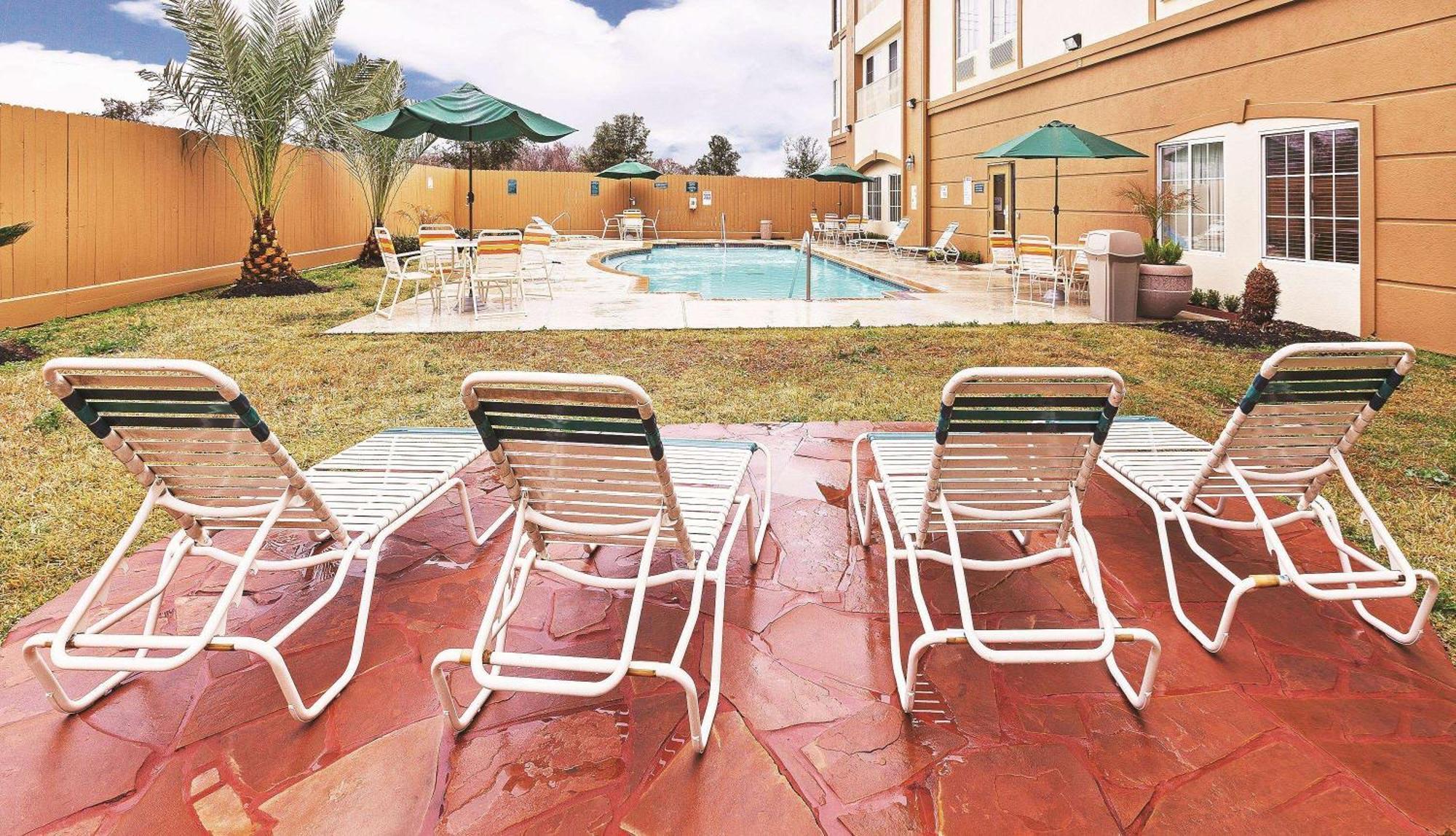 Готель La Quinta By Wyndham Houston Hobby Airport Екстер'єр фото